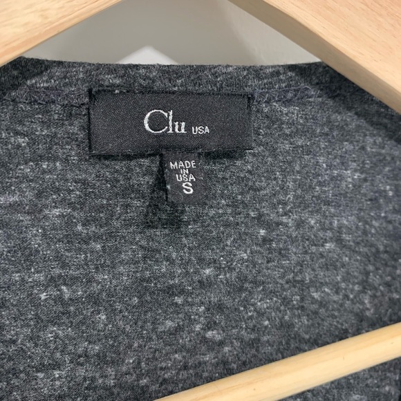 Cute Grey Sweater - Picture 2 of 2